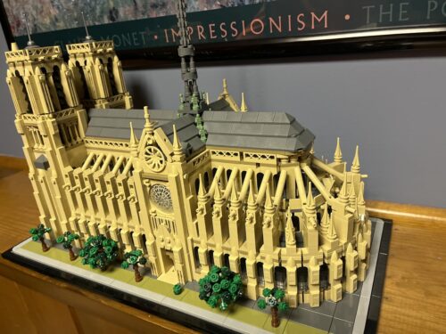 LEGO Architecture Notre-Dame de Paris 21061, Collectible Model Building Set for Adults, Historic Paris Landmark Replica, Gift for Architecture and Travel Lovers photo review